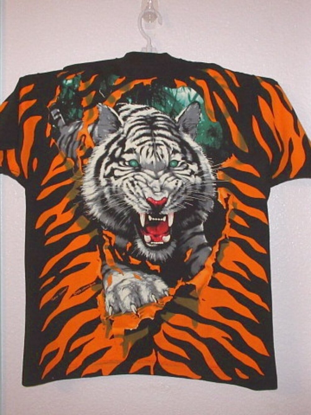 Vtg 1995 Liquid Blue Tiger T-Shirt XL John Connell Art AOP Single Stitch USA 90s - Picture 8 of 12